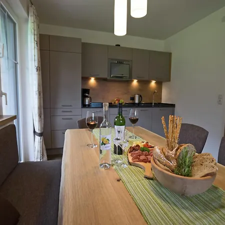 דירה Cozy Near Area In מאיירהופן
