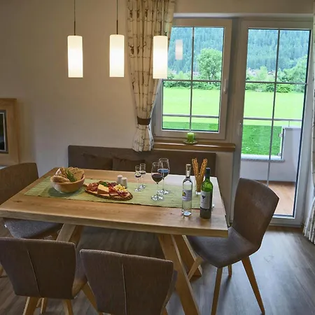 Cozy Near Area In דירה מאיירהופן